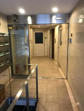 小泉ビルの外観