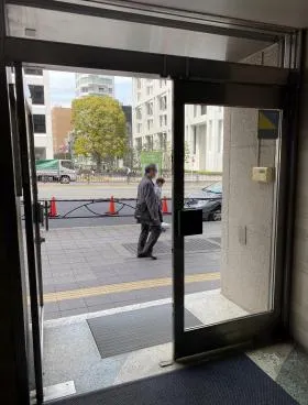 赤坂ビルの外観