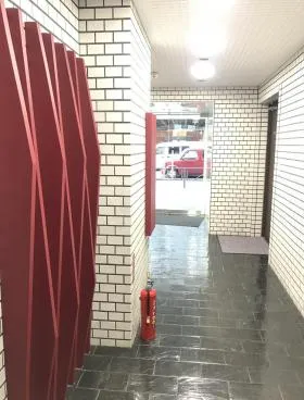 麹町1丁目3番地ビルの外観