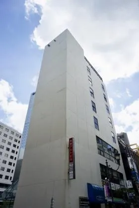 赤坂アルトビルの外観