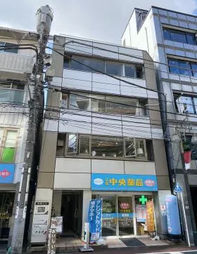 本間ビルの外観