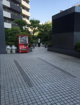 新宿MIDWESTビルの外観