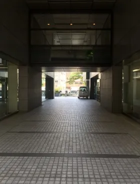 新宿MIDWESTビルの外観