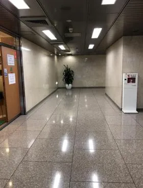 新御成門ビルの外観