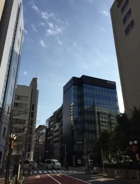 ミドリヤビルの外観