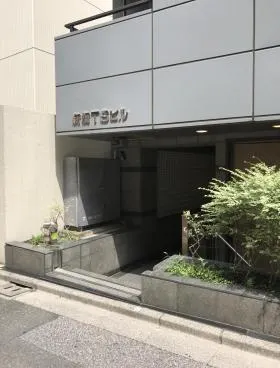 新橋TSビルの外観