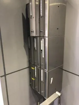 アコール新橋の外観