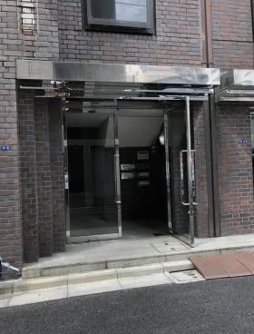 南佐久間町ビルの外観