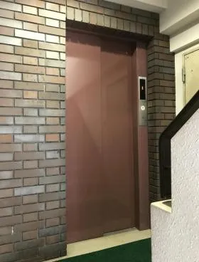 南佐久間町ビルの外観