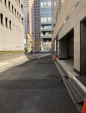 イーグル西新橋ビルの外観