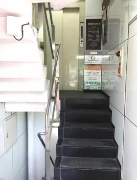 胡萩堂ビルの外観