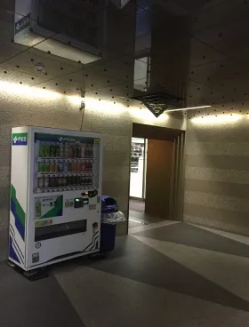 アルファベットセブンの外観