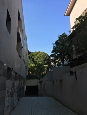 アルファベットセブンの外観