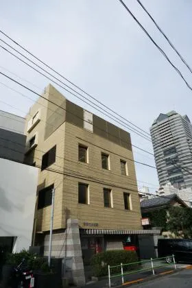 アルファベットセブンの外観