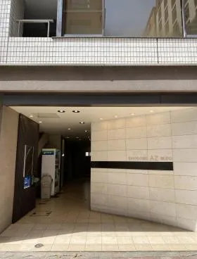 東新橋2丁目石井ビルの外観