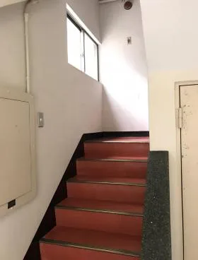電光ビルの外観