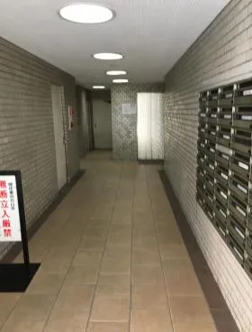 中銀新橋マンションビルの外観