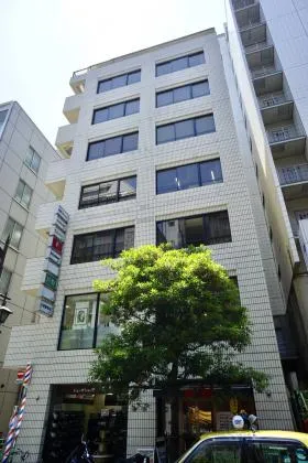 新橋OWKビルの外観