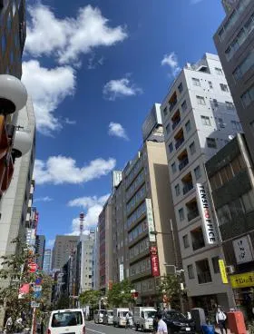 ステージ新橋ビルの外観