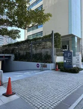 品川東急ビルの外観