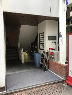 さとぺんビルの外観