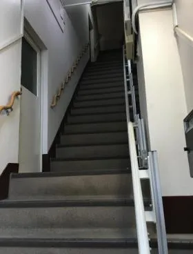 村上ビルの外観