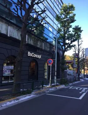 Daiwa南青山ビルの外観
