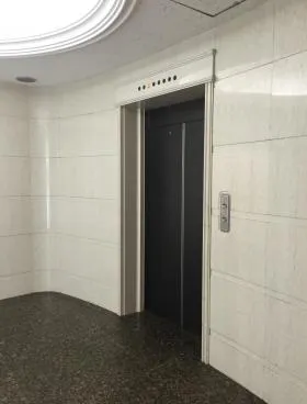 Daiwa南青山ビルの外観