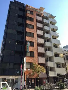 酒井ビルの外観