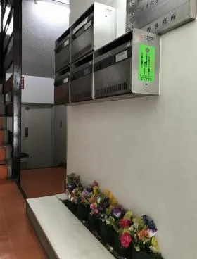 金子ビルの外観