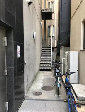 三廣ビルの外観