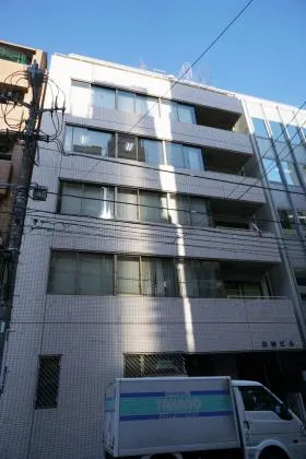 川村ビルの外観