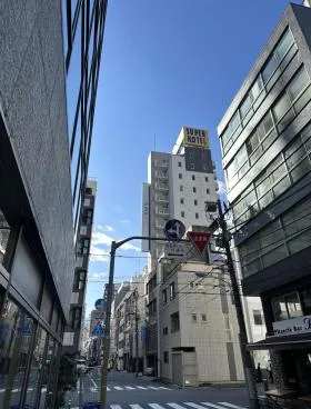 ヴェルデイ新橋ビルの外観