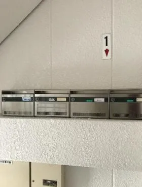 フラットビルの外観