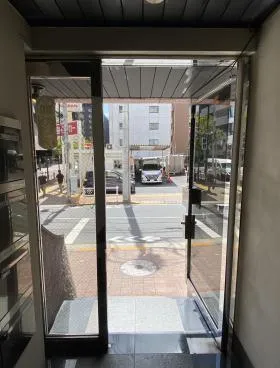 イーグル新橋ビルの外観