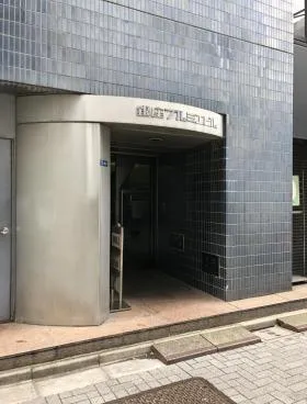 銀座プルミエビルの外観
