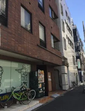 新橋第1ビル本館の外観