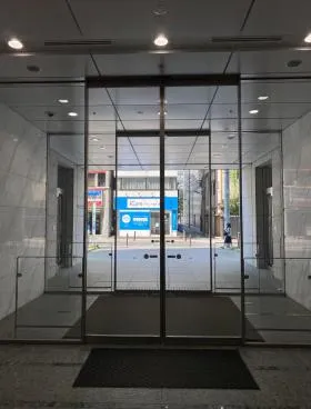明産西新橋ビルの外観