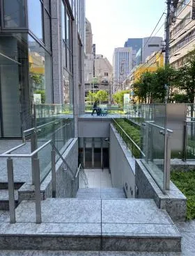 明産西新橋ビルの外観