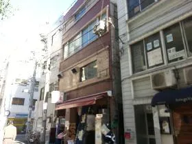 大和ビルの外観
