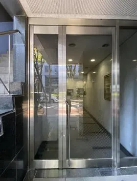 江戸川橋東誠ビルの外観