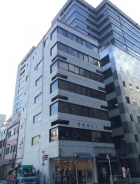 西新橋ビルの外観