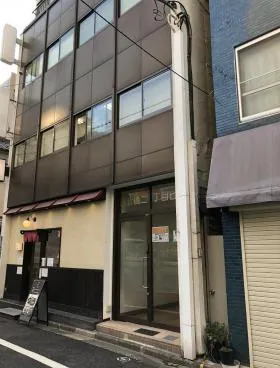 西新橋2丁目ビルの外観
