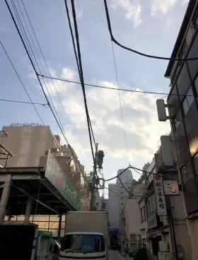 西新橋2丁目ビルの外観