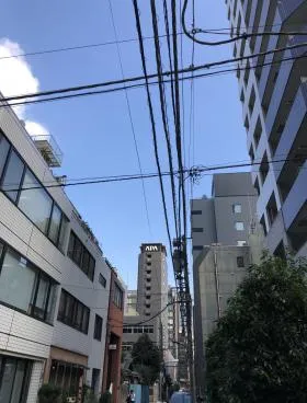 西新橋2丁目ビルの外観
