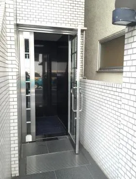 メディコ西新橋ビルの外観