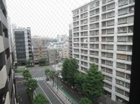 鈴中ビル大森アネックスの外観