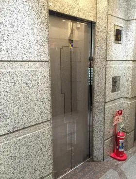 銀座ゑり円ビルの外観