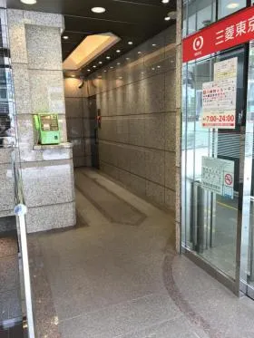 銀座ゑり円ビルの外観