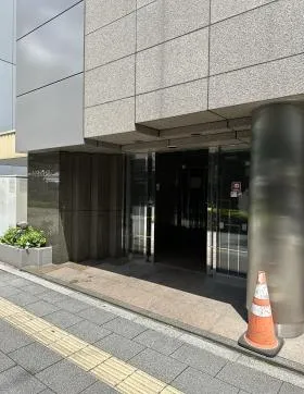 NSKビルの外観